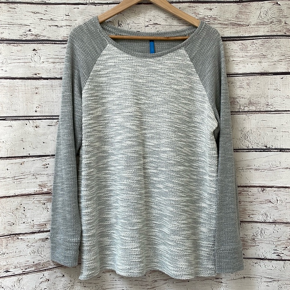 Women's Sweater